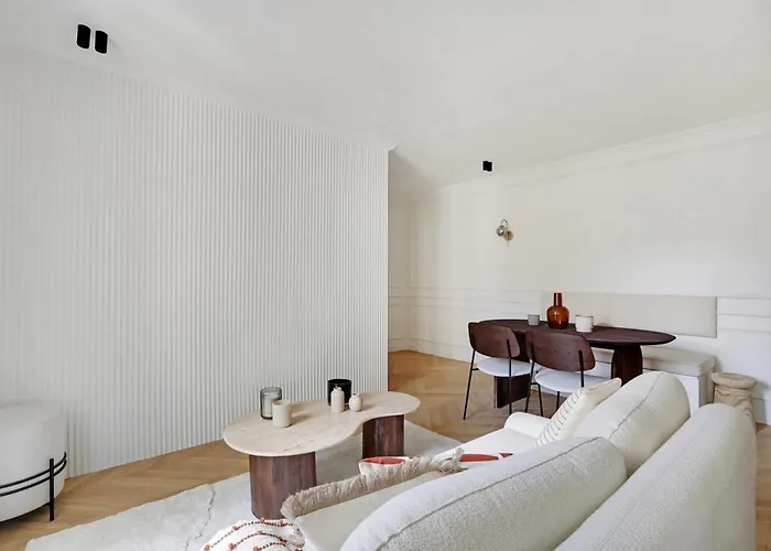 Vincennes Luxury Flat L005 Vincennes