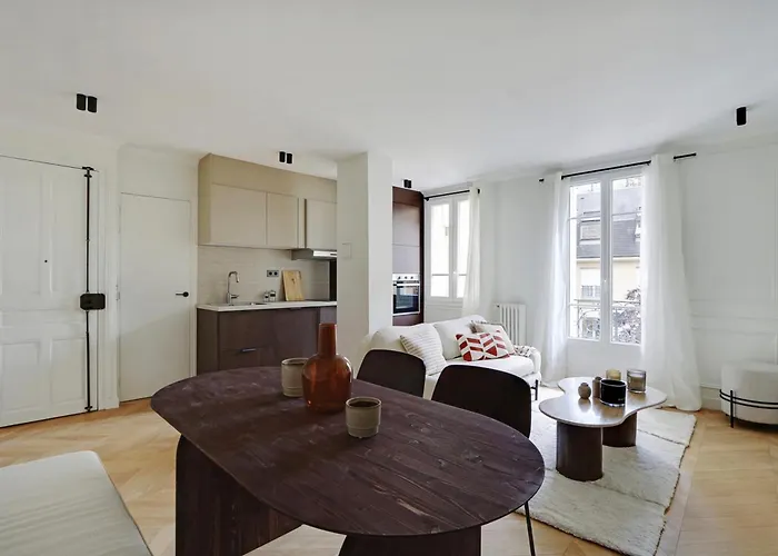 Vincennes Luxury Flat L005 Vincennes